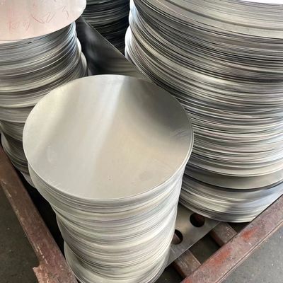 एल्यूमीनियम सर्कल 1.5mm 1060 एल्यूमीनियम डिस्क दीपक आवास सामग्री
